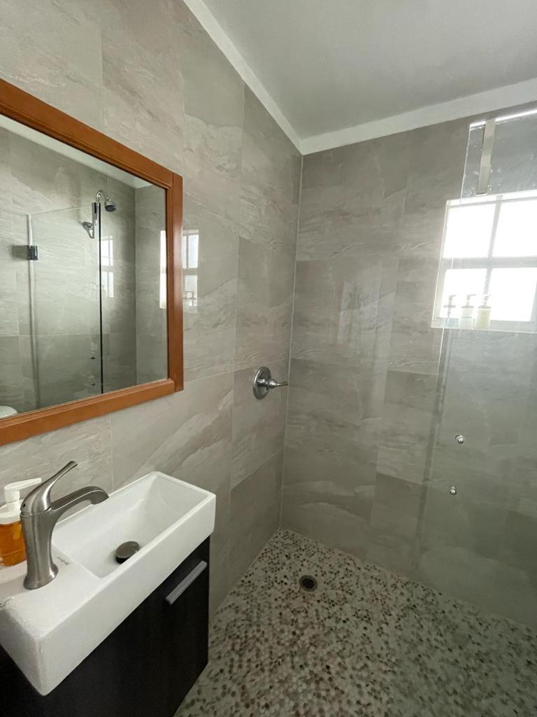 Cozy Room In The Heart Of Little Havana Miami Exterior foto